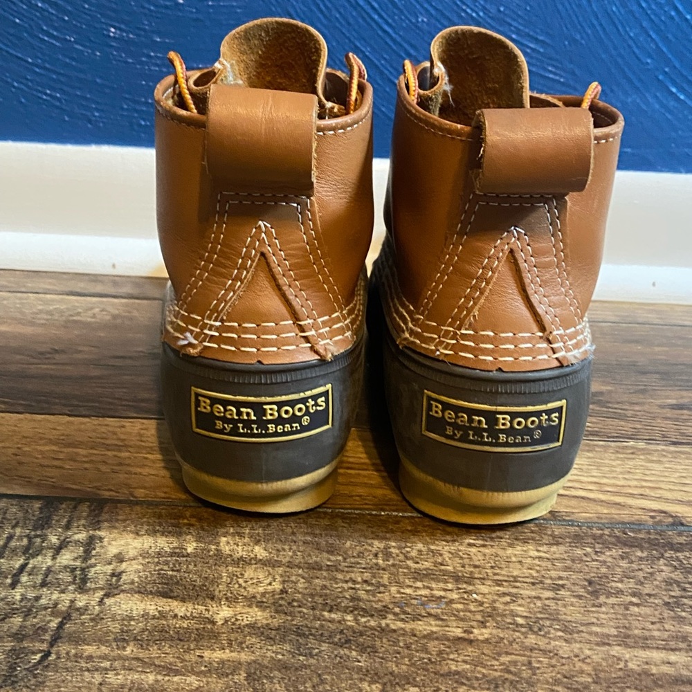 L.L. BEAN DUCK BOOTS  W8